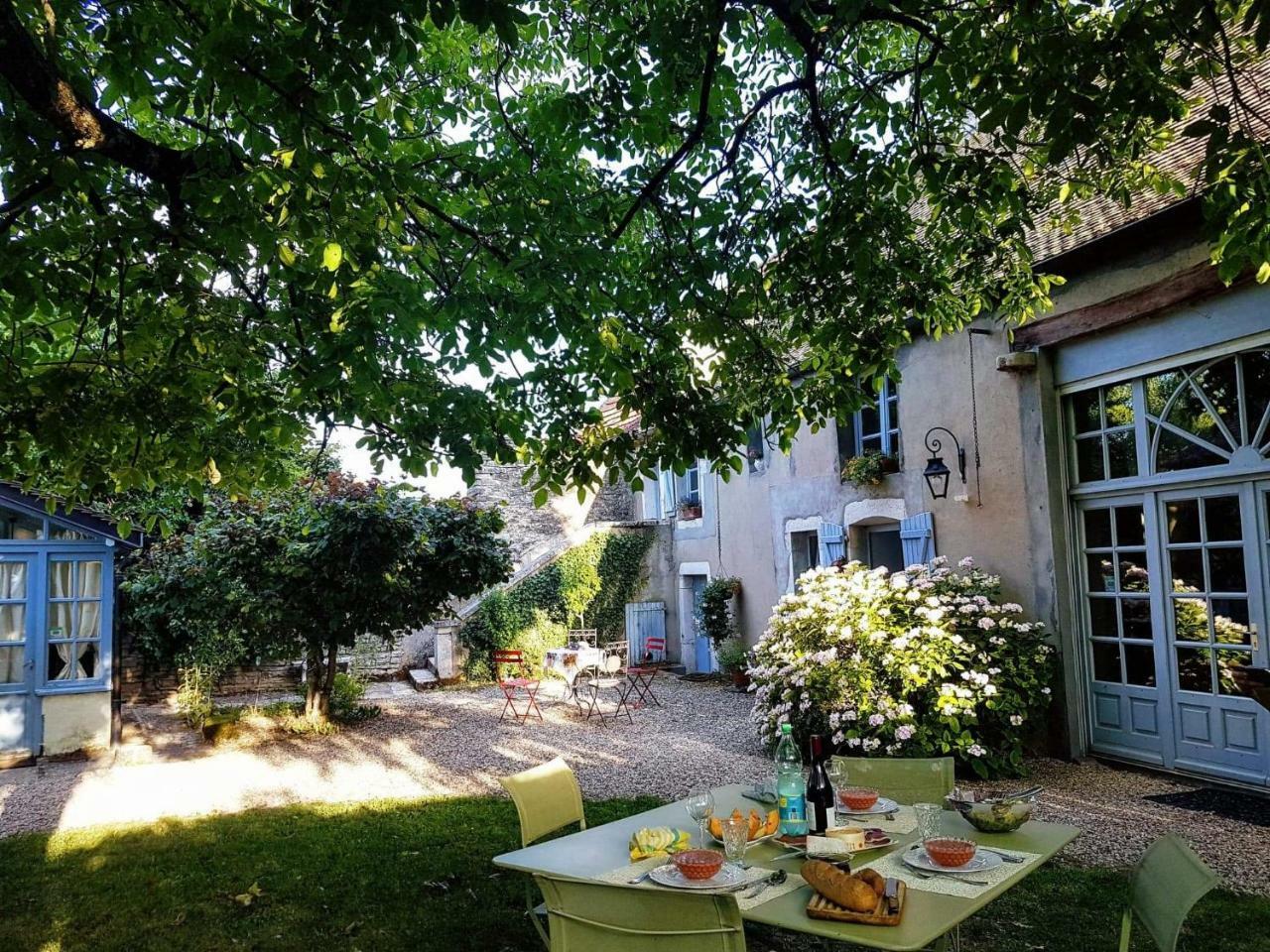 La Cuverie Du Chateau Corcelles-les-Arts Екстериор снимка